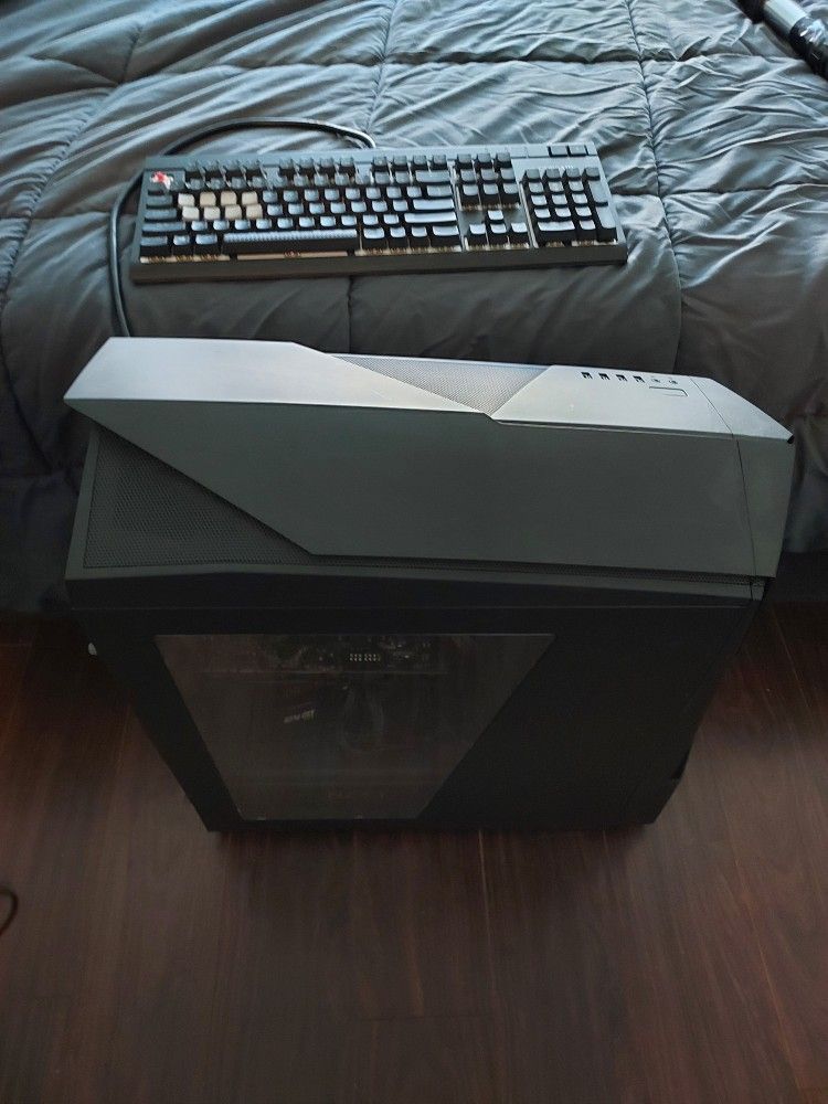 Gaming Tower and Cosair Keyboard 