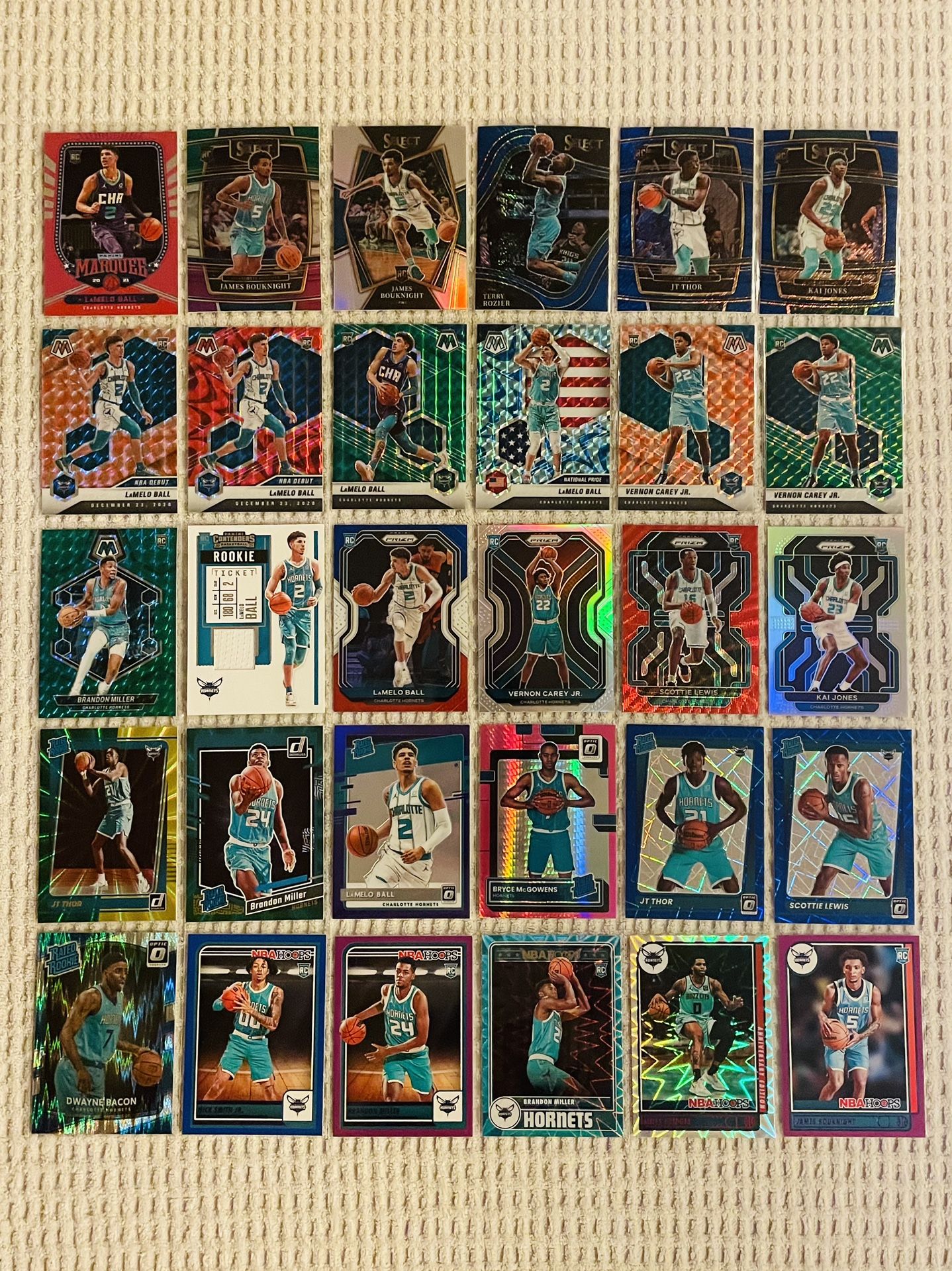 Charlotte Hornets 30 Card Basketball Lot! Rookies, Prizms, Parallels, Memorabilia, Short Prints, Case Hits, Variations & More!