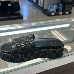 Gucci Slides