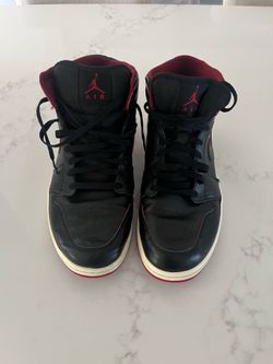 Nike Air Jordan 1 Mid Black/Red – Men’s Size 13