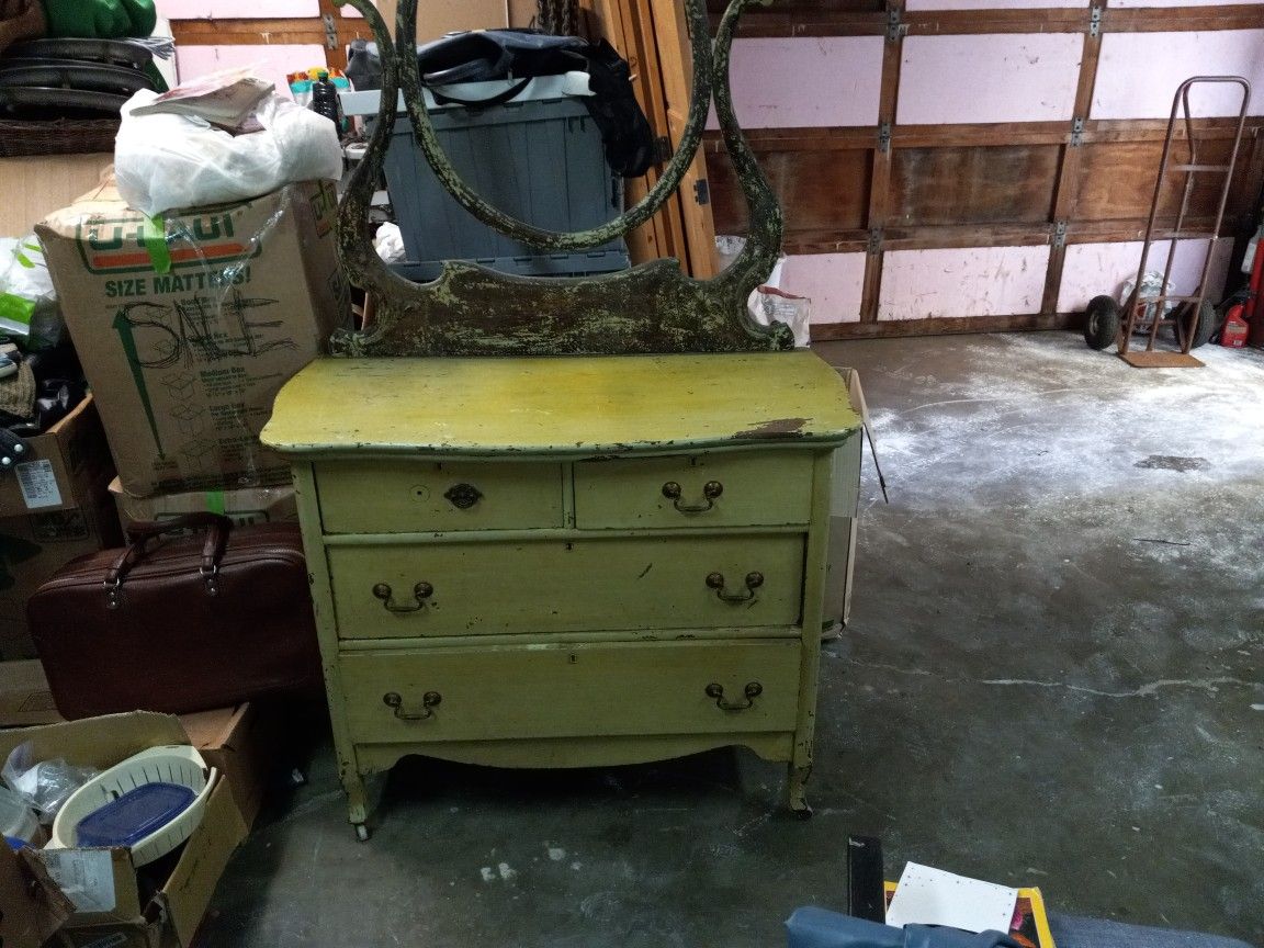 1930s   Bedroom Dresser On Wheels And Mirror Frame