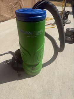 6QT Commercial backpack vacuum