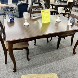 5pc Dinning Table Set $799
