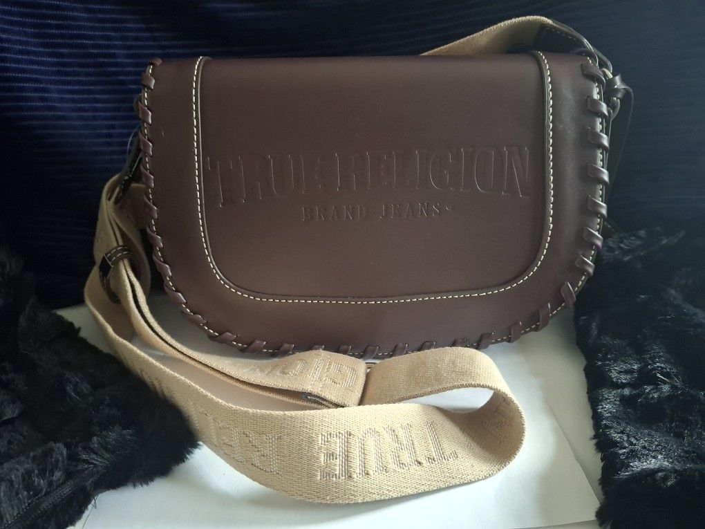 New True Religion Brown Leather Purse 