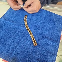 14 Karat Heavy Men's Bracelet What Is It 145 G