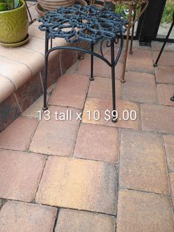 2 iron plant stands