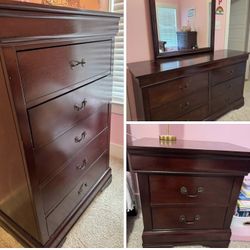 Queen Bedroom Set Bed Is A Slay Bed 