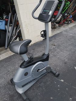 Golds gym upright bike