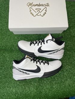 Kobe 4 Mambacita Gigi Size 9.5