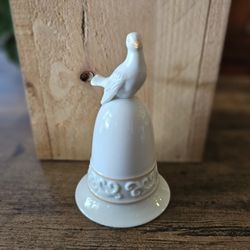 Avon Dove Bell