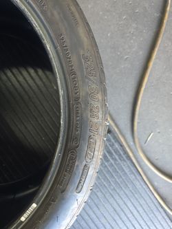 325/30R21 Michelin Pilot Sport Cuo 2