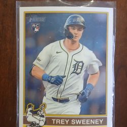 Baseball trey sweeney rc card