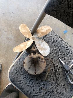 Vintage car fan