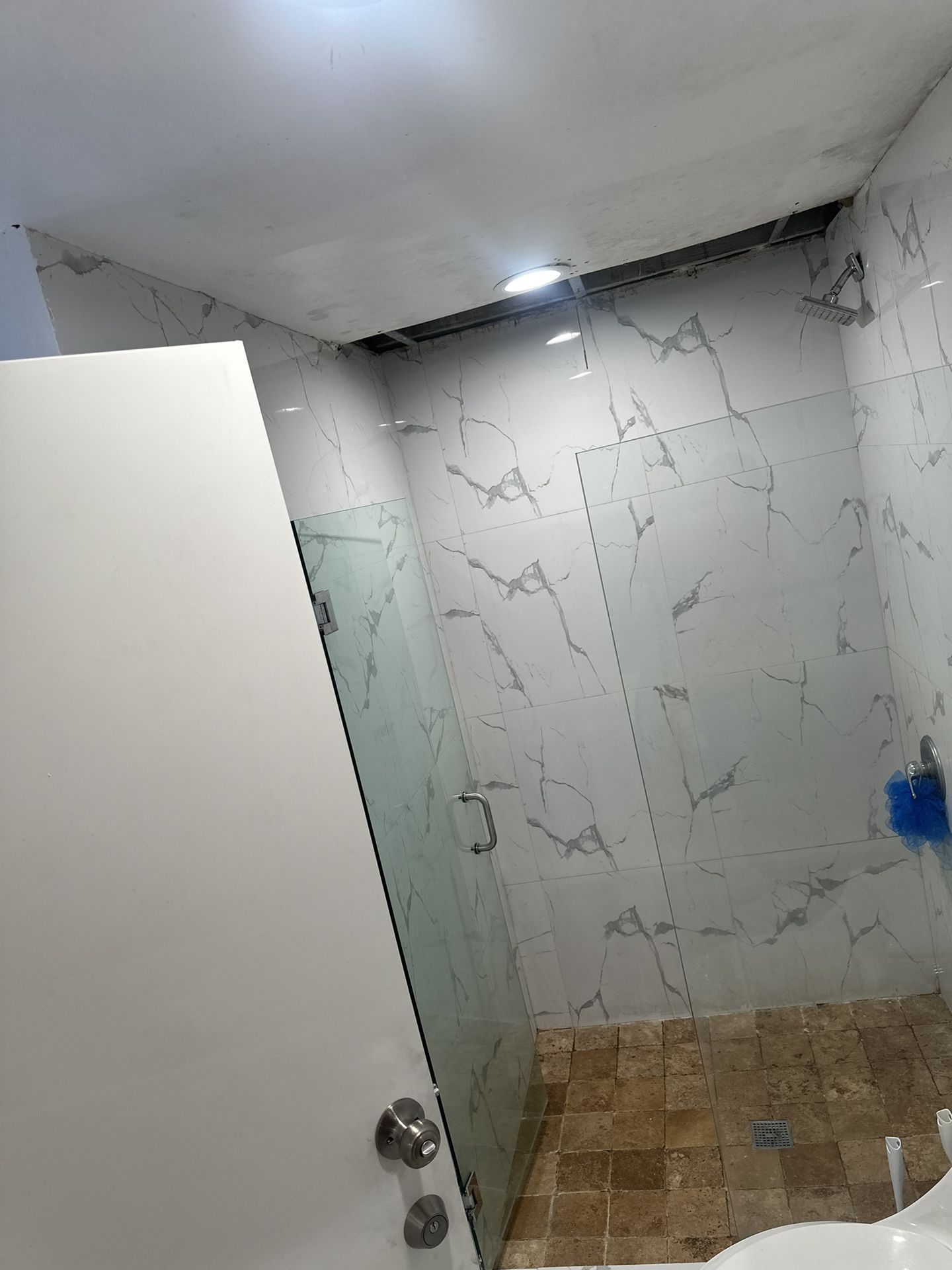 Rent Room And Bactrom Independent