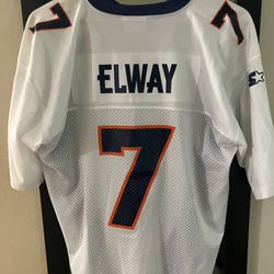Denver Broncos Hall of Fame Quarterback #7 John Elway jersey from Starter boys XL 18-20 EX condition (worn once).
