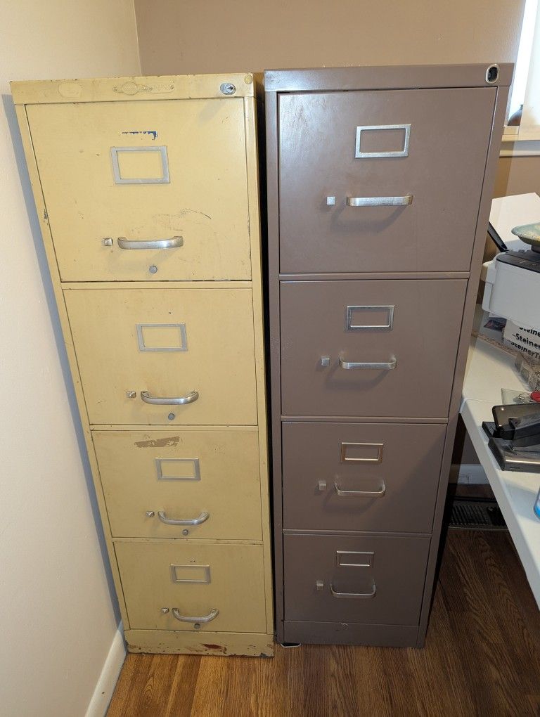 Set of 2 Metal Filing Cabinets