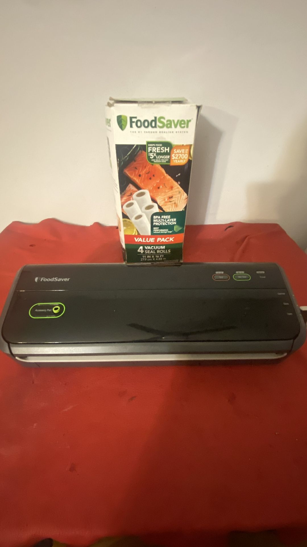 Brand new electric FoodSaver comes with a box of 5 full rolls for Sale in West Hollywood, CA