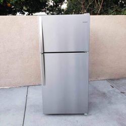 Whirlpool Refrigerator Stainless Steel 18cu Ft 30x30x66👍👌3 MONTHS WARRANTY 