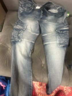 Pants size 32