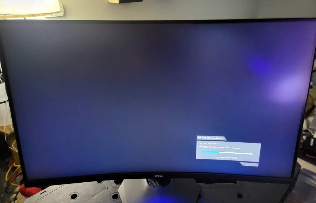 Dell 32 Inch - Curved Gaming Monitor 2K 165Hz