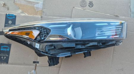 2022 2023 2024 KIA FORTE PASSENGER RIGHT RH OEM HEADLIGHT HALOGEN