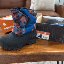 Northside Snow Boots (9T)