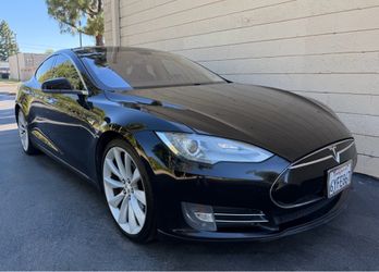2013 Tesla Model S