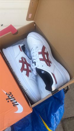 ASICS men size 10.5