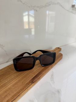 Black Rectangle Frame Sunglasses