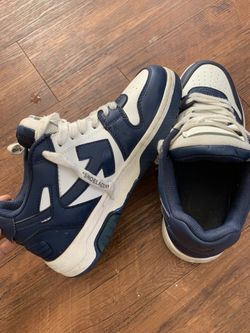 OFF-WHITE Out Of The Office “OOOO”