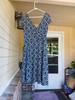 Dress barn knee length dress