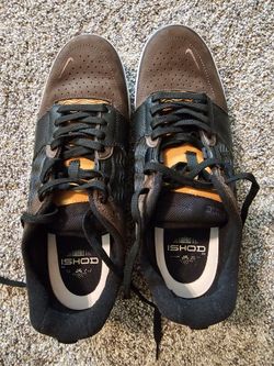 Men's Nike Ishod Tennis Shoes