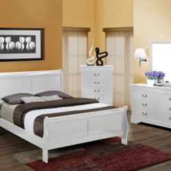 WHITE FULL Size bedroom set includes full bed, dresser, mirror and nightstand. 