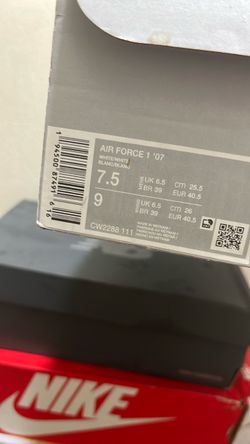Nike Air Force 1 '07 White Size 7.5