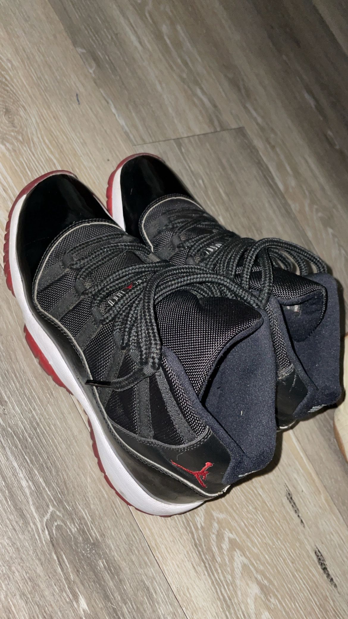 Jordan 11 Retro Playoffs Bred (2019) (GS)