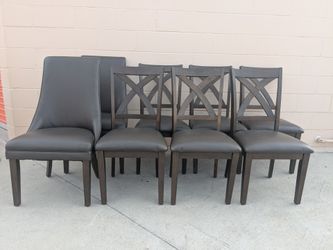 Dining room chairs set