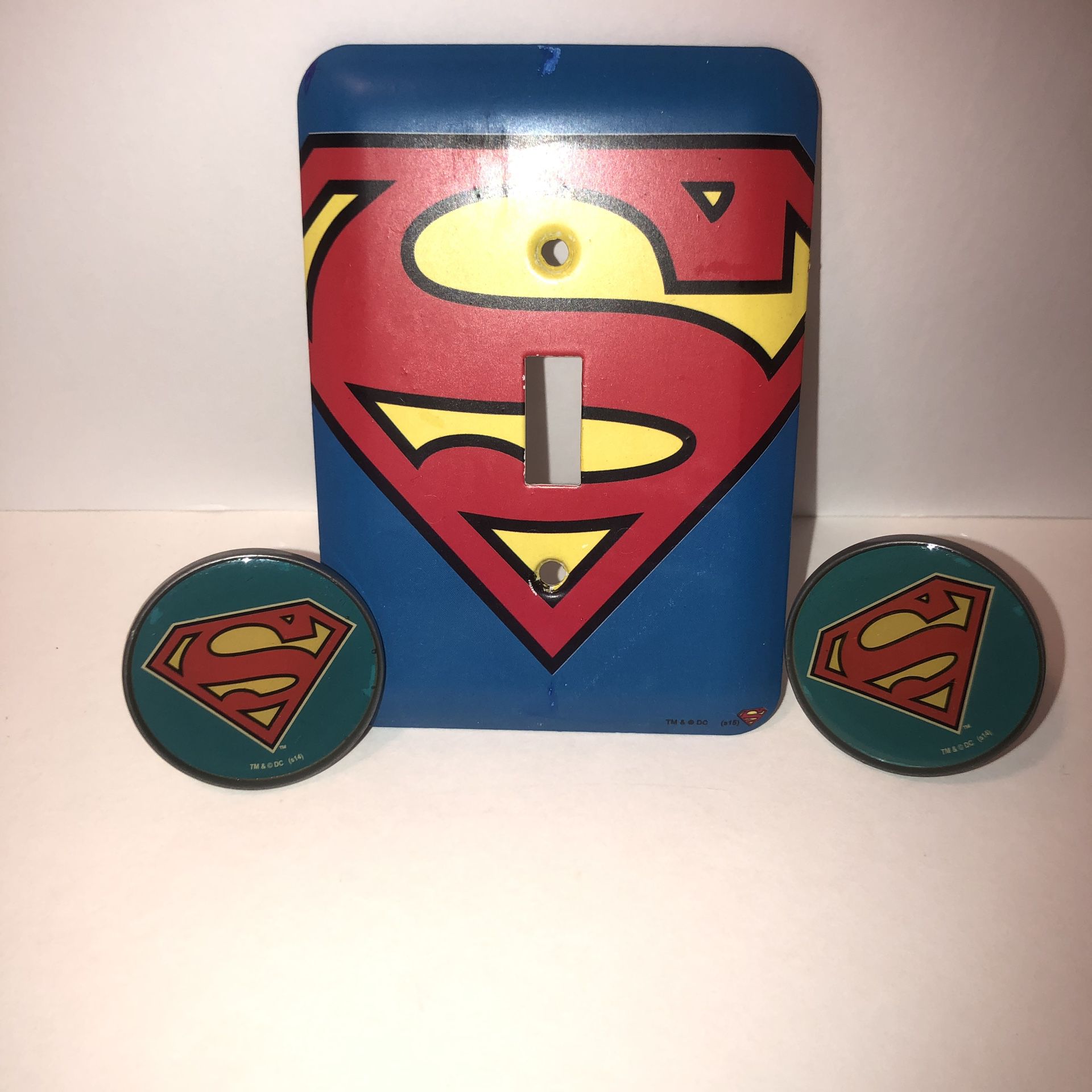 Superman light switch plate cover and 2 metal drawer pulls/knobs