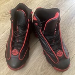 🔥 Jordan Pro Strong - Red & Black| Men’s Size 8.5🔥  Step up your sneaker game with this bold pair of Jordan Pro Strong kicks! Featuring a classic b