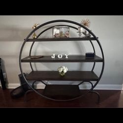 Round Shelf from World Markey