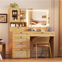 Makeup Vanity, Rattan Vanity with Charging Station with 6 Storage Drawers, Storage Shelves natural color  G-62