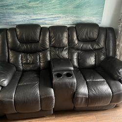 Brandsmart couches 2024