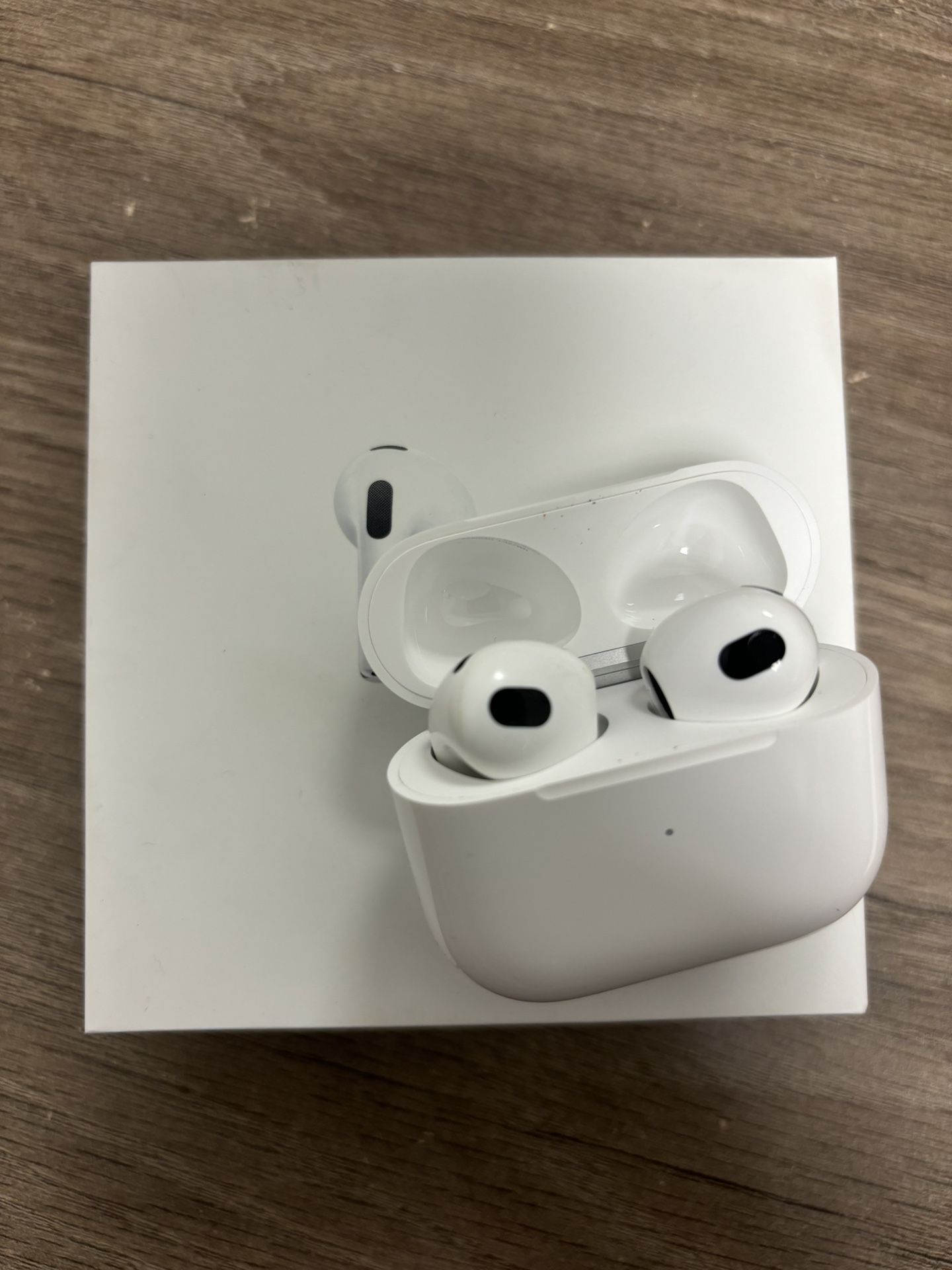 AirPods 3rd Generation 