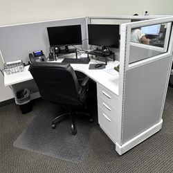 6’ X 6’ Office Cubicle