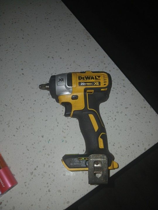DeWalt 20V Max XR 3/8" Impact Wrench