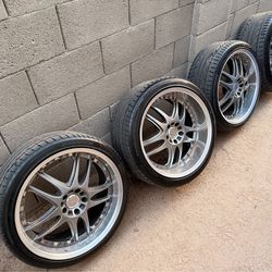 Hankook Ventus V12 Evo2  Staggered Tire Set