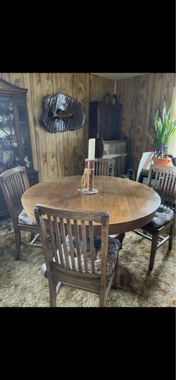 Vintage Solid Oak Dining Table + Chairs – Classic Wood Set