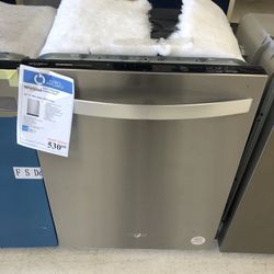 Whirlpool Dishwasher (Warranty included)