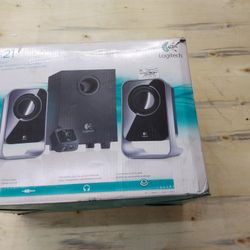 Open Box Logitech LS21 7 Watts RMS (FTC) 2.1 Stereo Speaker System - Black