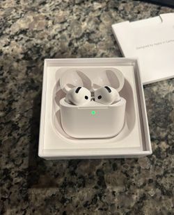 AirPods 4