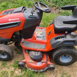 Husky Riding Lawn Mower 48 Inch Cut